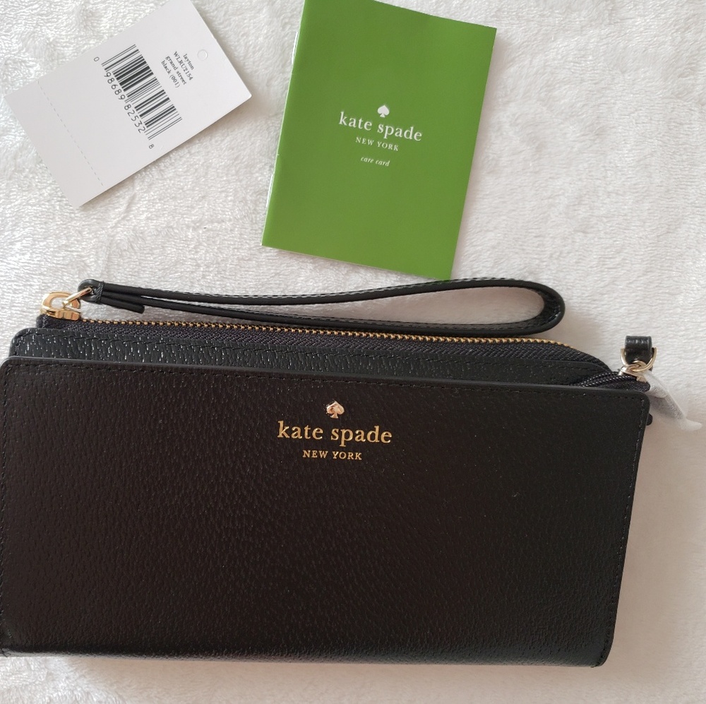GORGEOUS Kate Spade Wallet